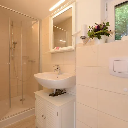 Ferienhaeuschen Luett Puett Apartment Boltenhagen (Ostseebad)