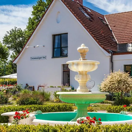 Ferienhaeuschen Luett Puett * Boltenhagen (Ostseebad)